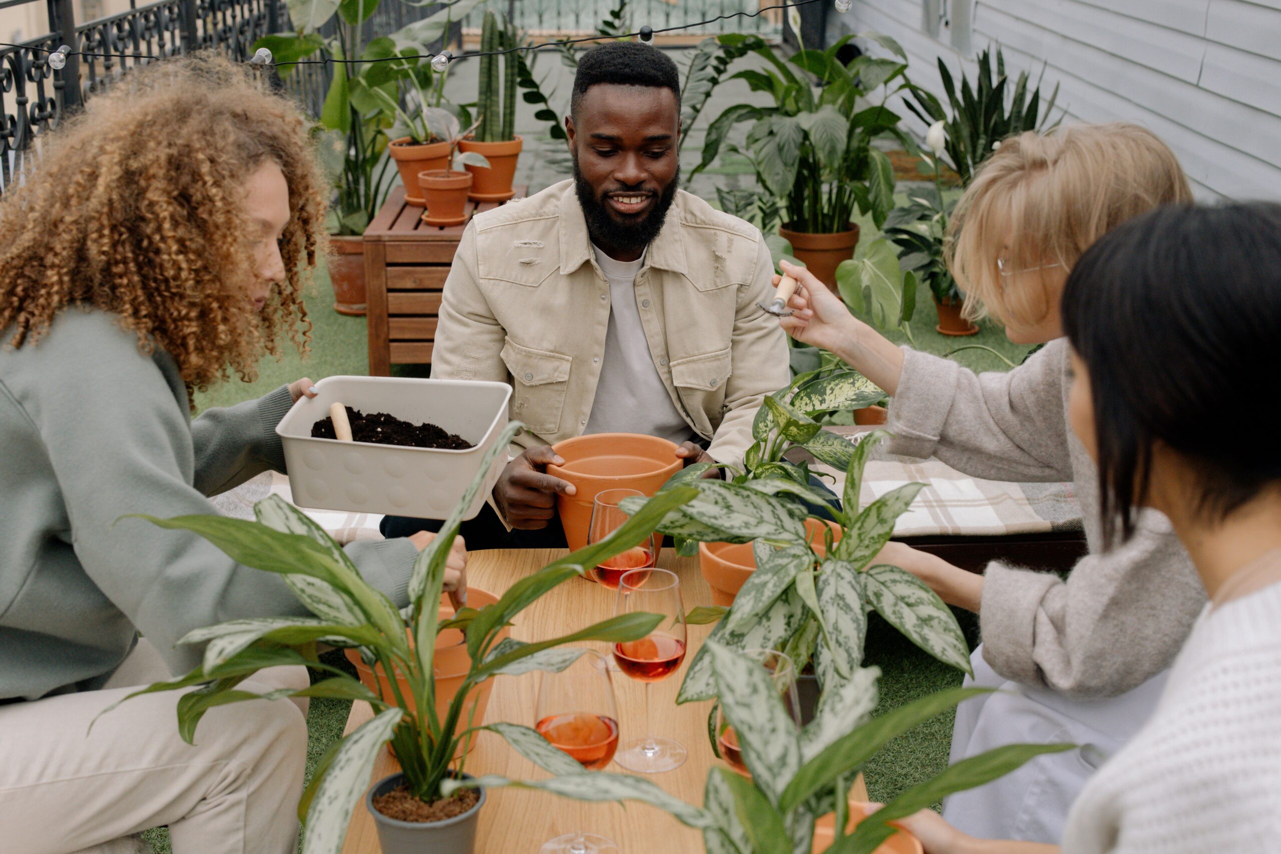 Hands-on plant workshop at Greenhouse Plants Café